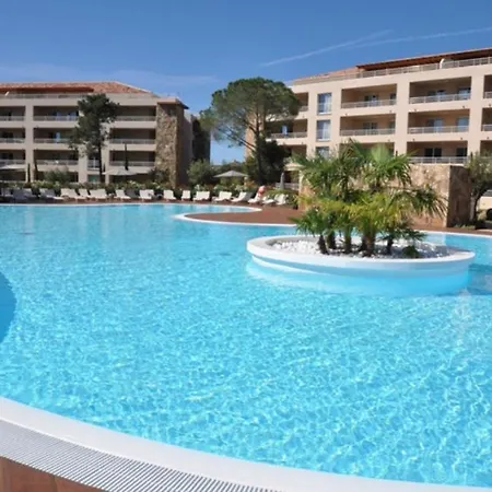 Apartment Salin Bay *